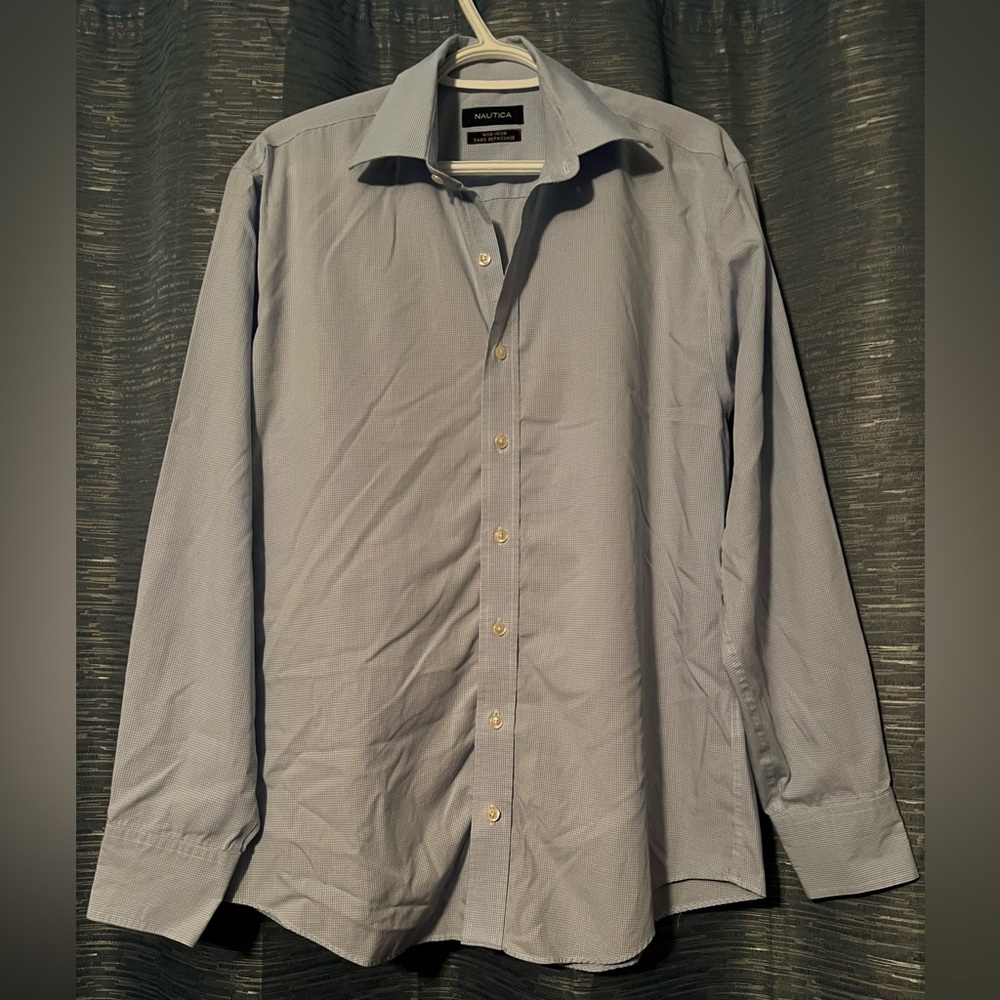 NAUTICA Non-Iron Button Dress Shirt